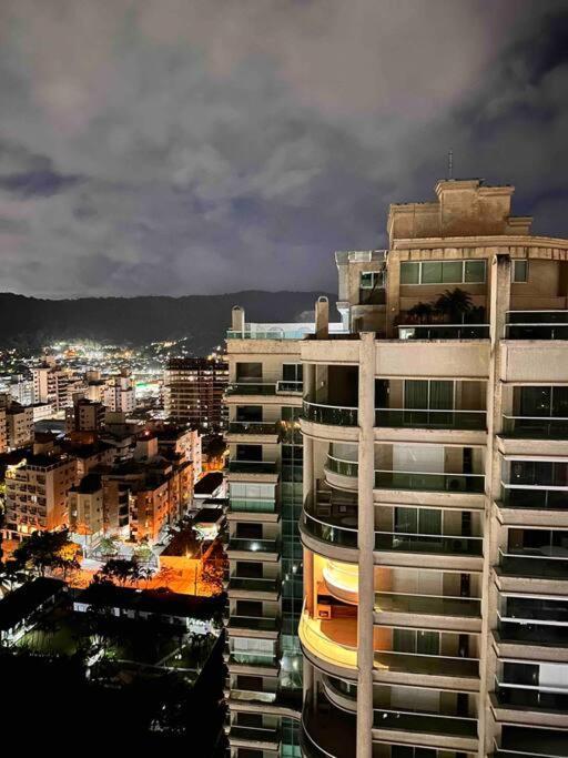 Apto Com Vista Para O Mar Com 2 Vagas - Guaruja Exterior photo